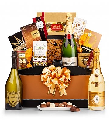 5254m_The-Royal-Champagne-Gift-Basket